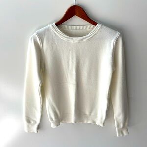 Casual Cream/Ivory Women's Sweater